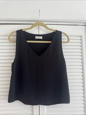 Babaton Black V-Neck Silk-Blend Camisole